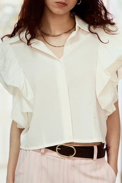 Camisa com folhos