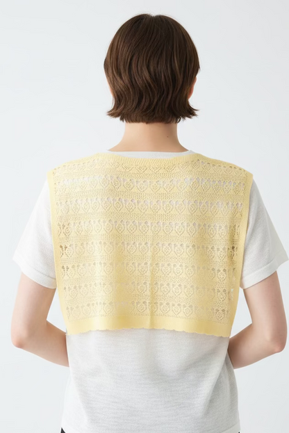 T-shirt com lenço